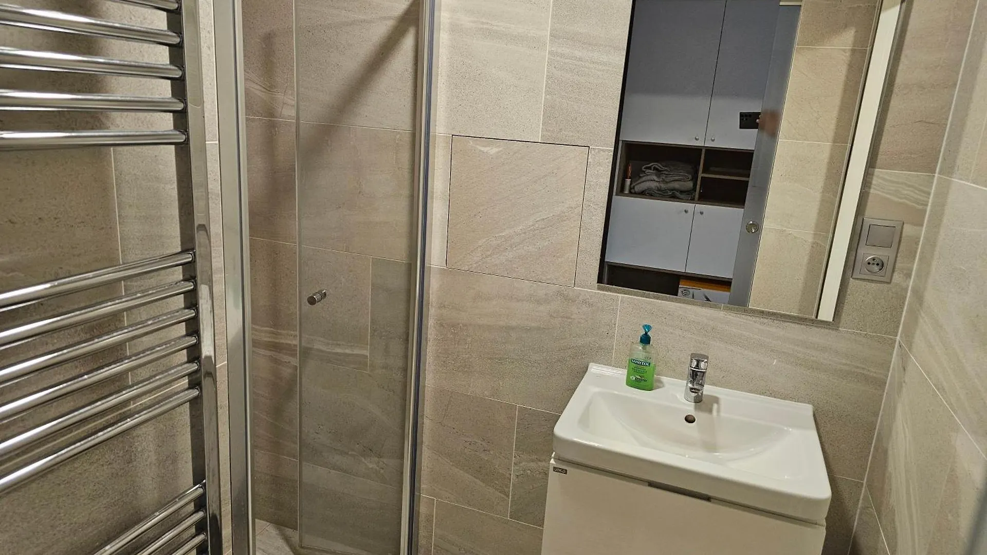 New Apartment - O2 Arena Prague With Parking Czech Republic